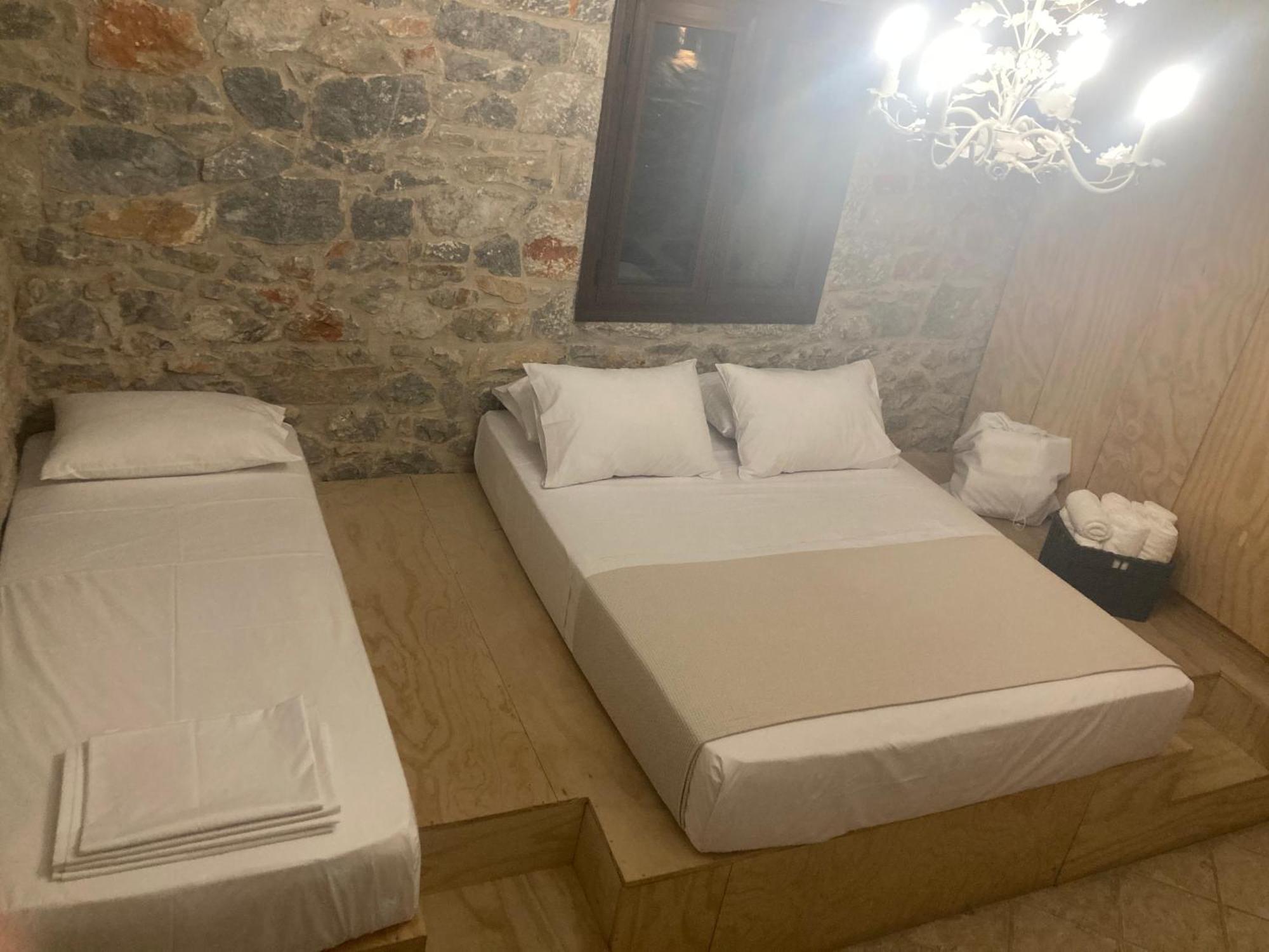 Shiro - Traditional Stone Villa